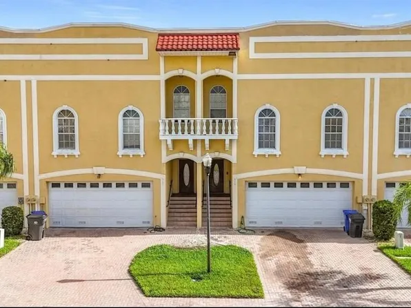 515 Villa Treviso Ct, Apollo Beach, FL 33572