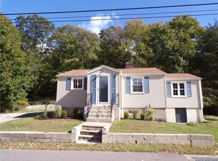 148 Hewitt Rd, Stonington, CT 06378