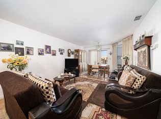 8841 Kennedy Blvd #27, North Bergen, NJ 07047