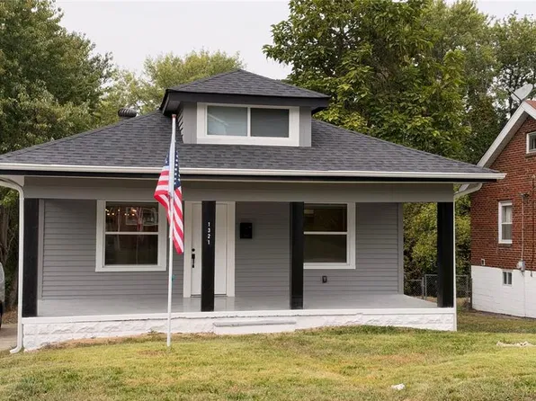 1321 Weleba Ave, Saint Louis, MO 63121