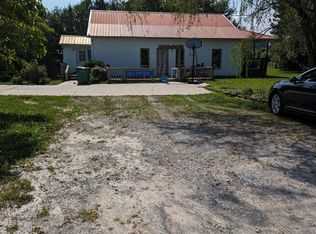 102 Waylon Rd, Crossville, TN 38571