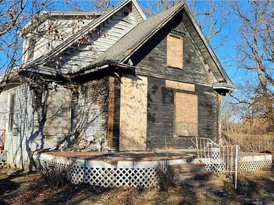 10606 Johnson Dr, Shawnee, KS, 66203