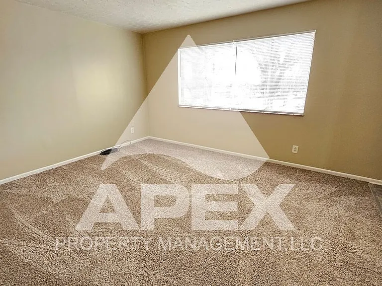 Springdale Apartments — Photo 25