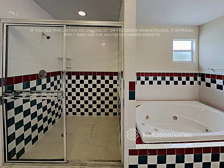 9853 SW 221st St — Photo 14