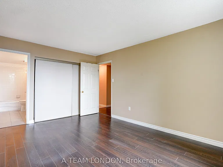 155 Kent St #407 — Photo 12