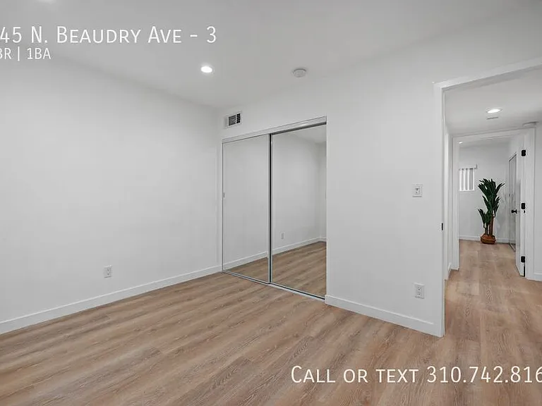 945 N Beaudry Ave #3 — Photo 9