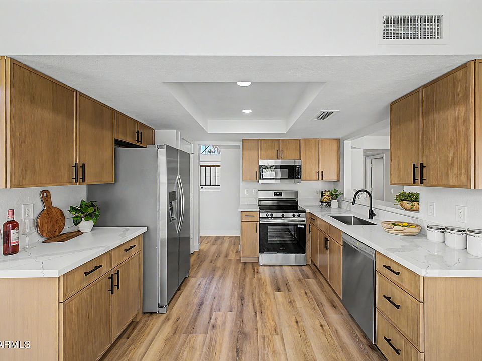 1st image of 4221 E AMBERWOOD Drive