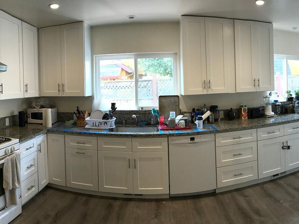 1st image of 223 California St