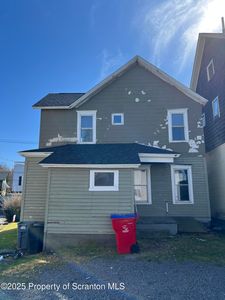 13 8th Ave, Carbondale, PA, 18407