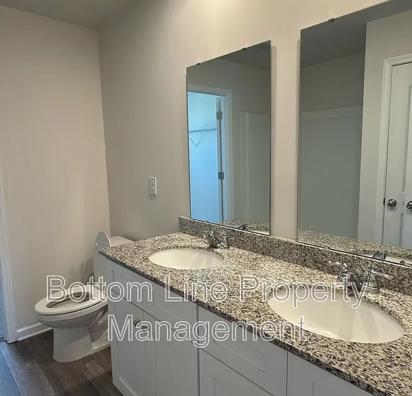 1035 Pepper Ln — Photo 18