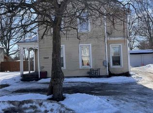 740 W Main St, Geneva, OH 44041