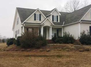 2819 Tarheel Rd, Benson, NC 27504