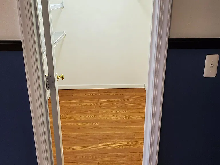 5105 Benjamin Ct — Photo 6