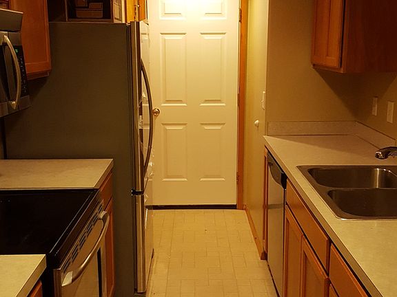 Kitchen Side