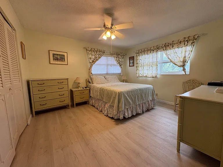 108 NE 20th Ave #206 — Photo 11