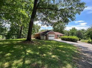 564 Steamboat Run Rd, Shepherdstown, WV 25443