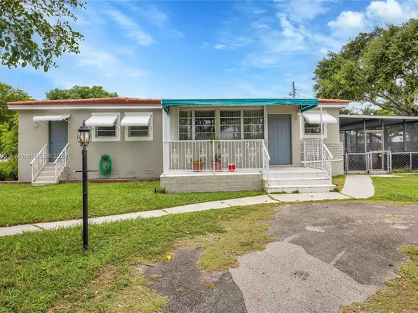 2430 SW 82nd Pl, Miami, FL 33155