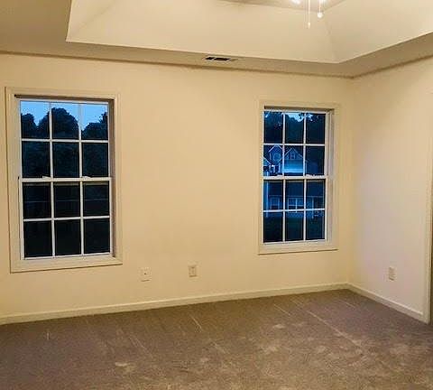 5th image of 4740 Camelot Dr