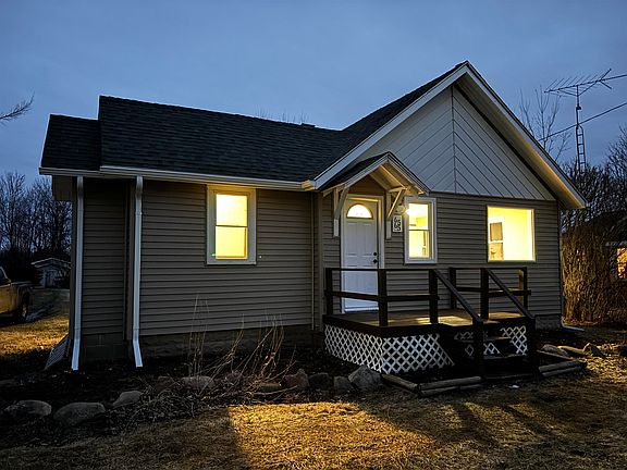 2nd image of 6565 River Rd