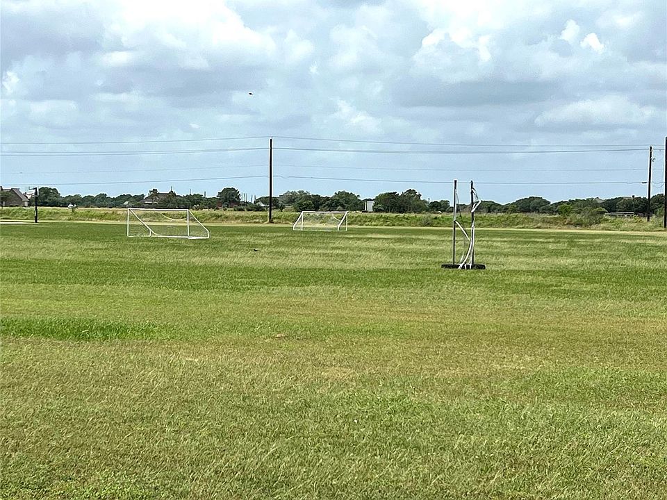 1st image of 0 W Loop St