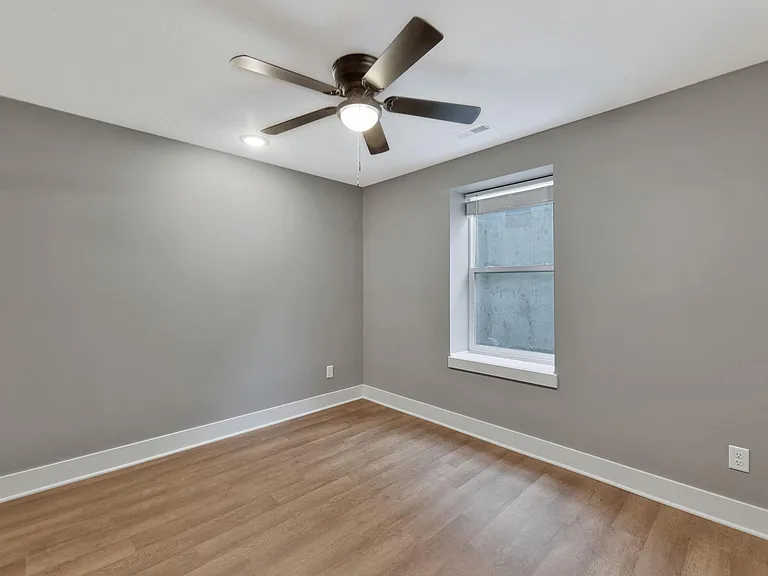 4617 S Doris Ct — Photo 46