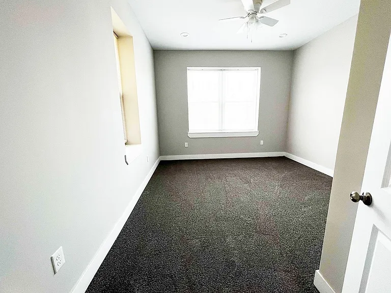 3216 Bishop St — Photo 4