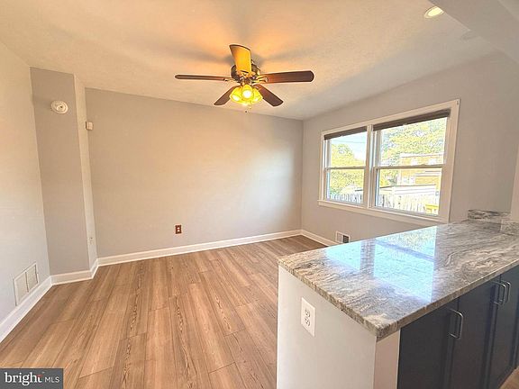 5th image of 1639 Gray Haven Ct