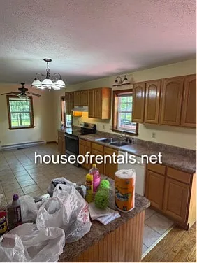9409 Main St — Photo 6