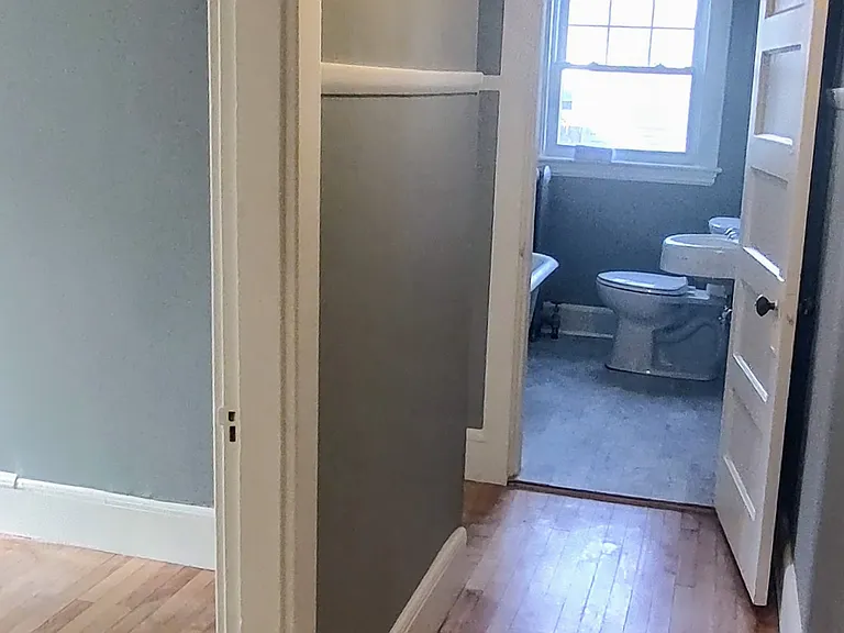 14 Rosemont Ave #101 — Photo 16