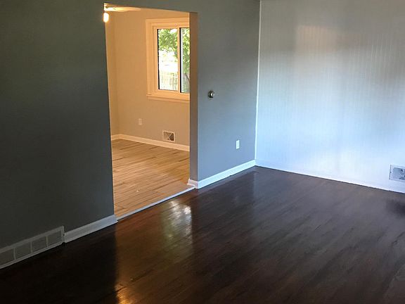 Living room hardwoods 