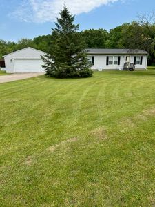 50091 N M 40, Paw Paw, MI, 49079