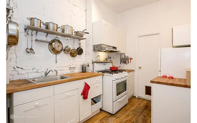 Rented by Douglas Elliman | media 12