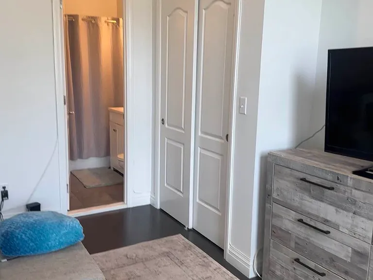 23 W 76th St #5A — Photo 4