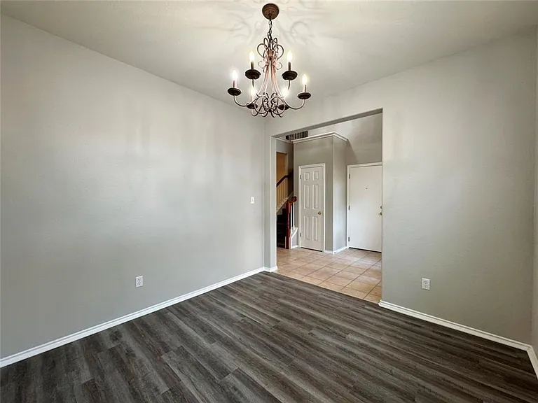 2311 Portwood Bend Cv — Photo 5