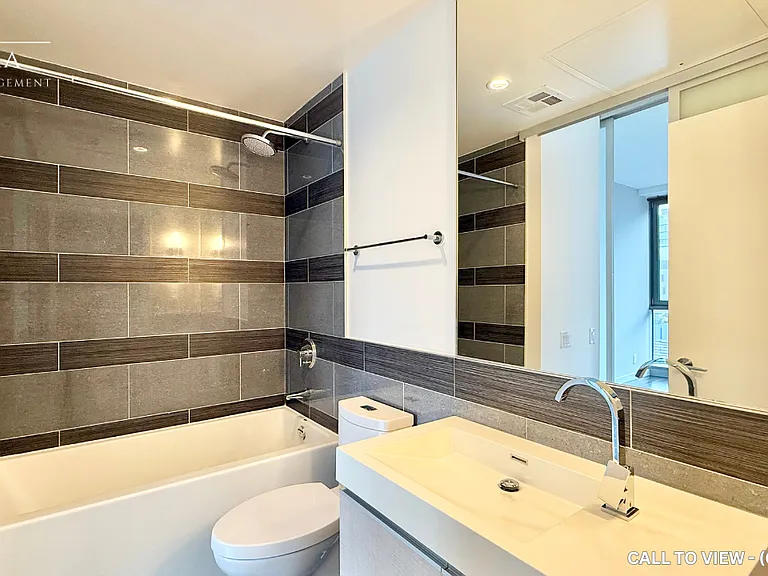 390 Cherry St #304 — Photo 10