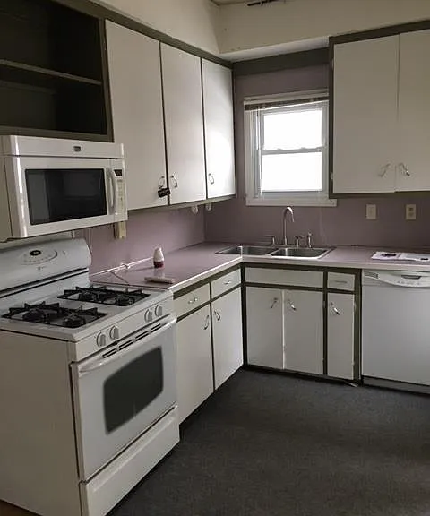 718 Iowa Ave N — Photo 7