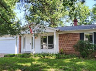 6 Ann Dr, Saint Peters, MO
