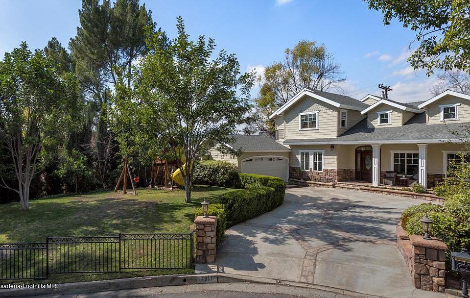 1st image of 4917 Burgoyne Ln