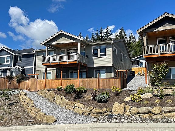 4th image of 805 Blackstone Ct