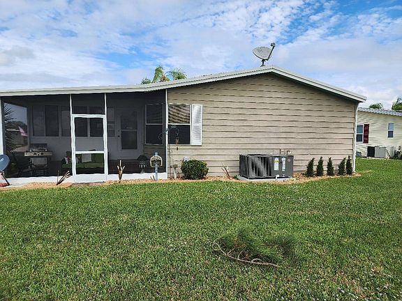 5th image of 1931 Bayou Dr N