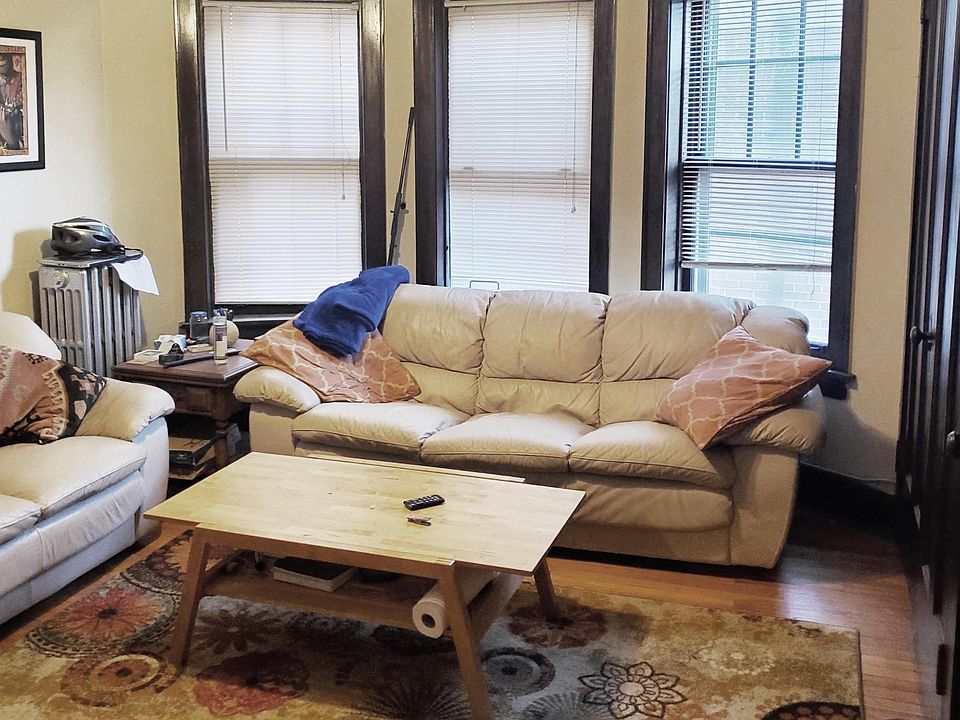 1st image of 2133 W Giddings St #2131-1B
