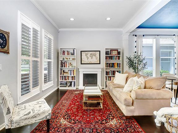 5th image of 9609 Royce Dr