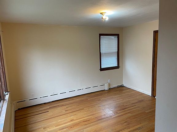 4th image of 69 Beecher Ave Floor 1