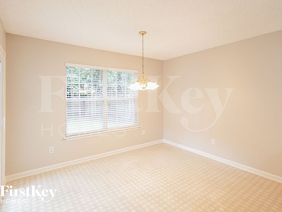 5th image of 178 Ponderosa Dr