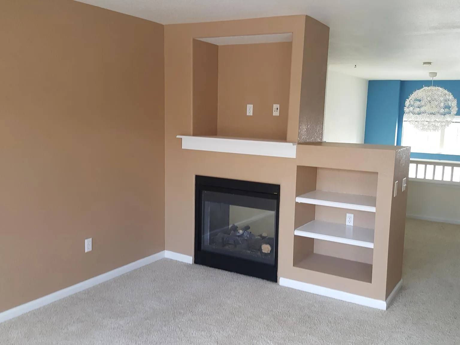3 bed, 2.5 bath, 1566 sqft, $3,000 — Photo 3