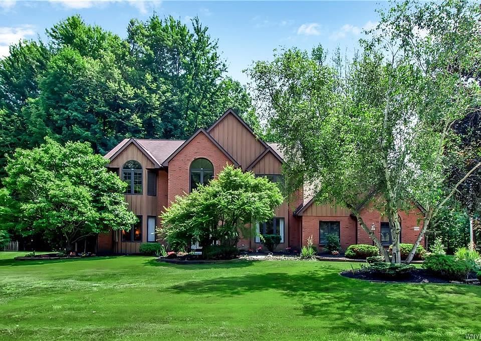 1st image of 8348 Black Walnut Dr
