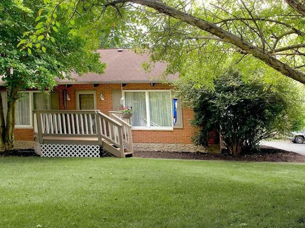 551 Lang Rd, Cincinnati, OH 45244