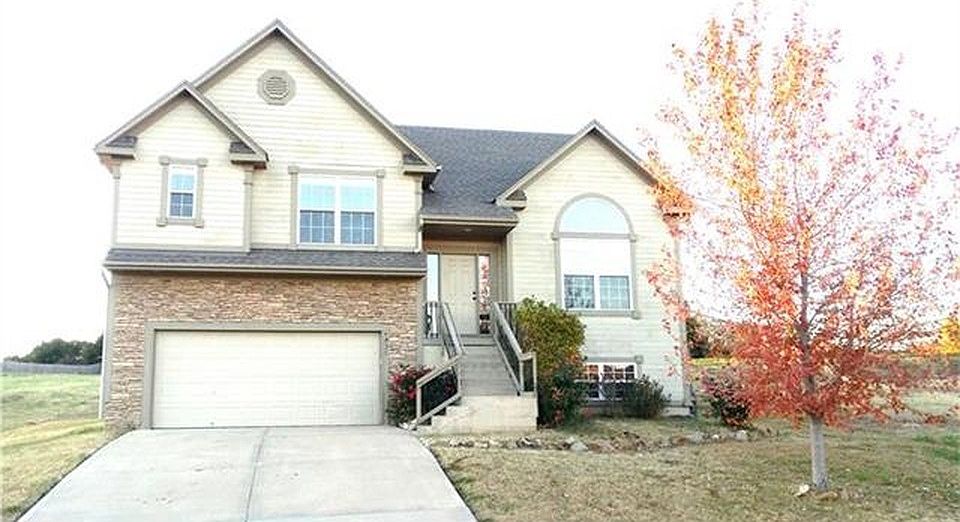 1st image of 9925 Webster Cir