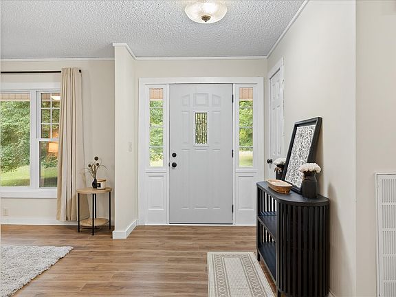 5th image of 1125 Timber Ridge Rd