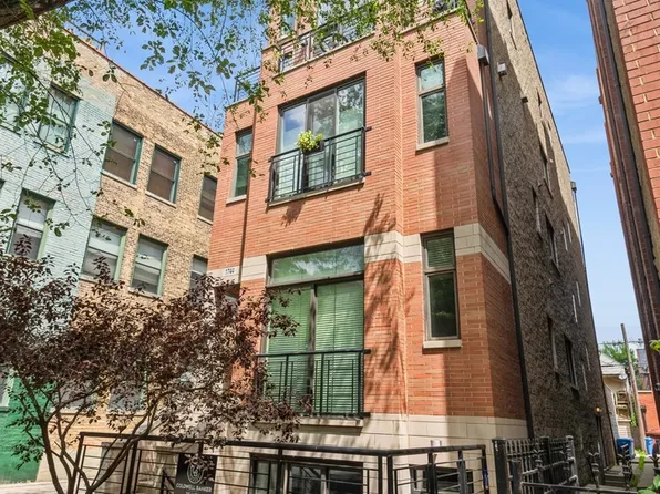 1744 W Belmont Ave APT 1, Chicago, IL 60657